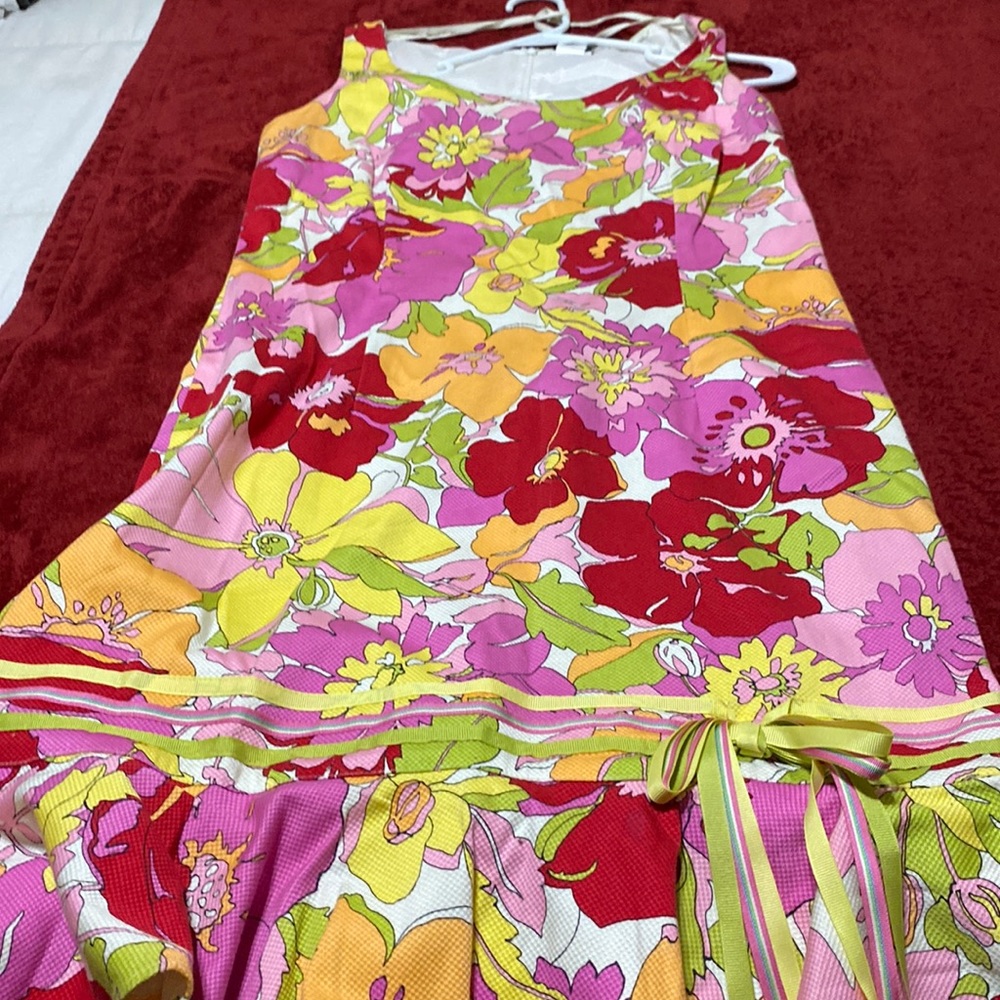 Floral print made with cotton & spandex